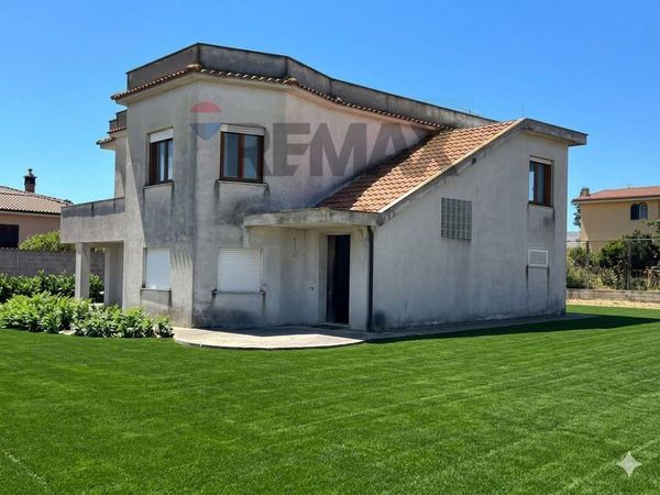Villa singola Falasche, Anzio, RM Vendita