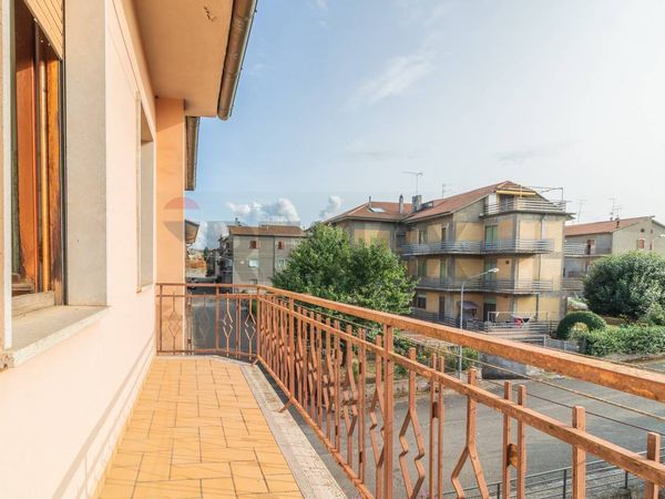 Appartamento San Lorenzo Nuovo, VT Vendita