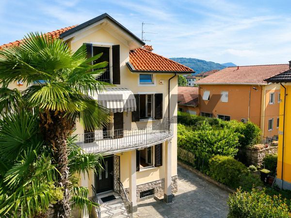 Villetta bifamiliare Oltrefiume, Baveno, VB Vendita
