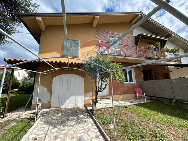 Porzione di villa Portese, San Felice del Benaco, BS Vendita