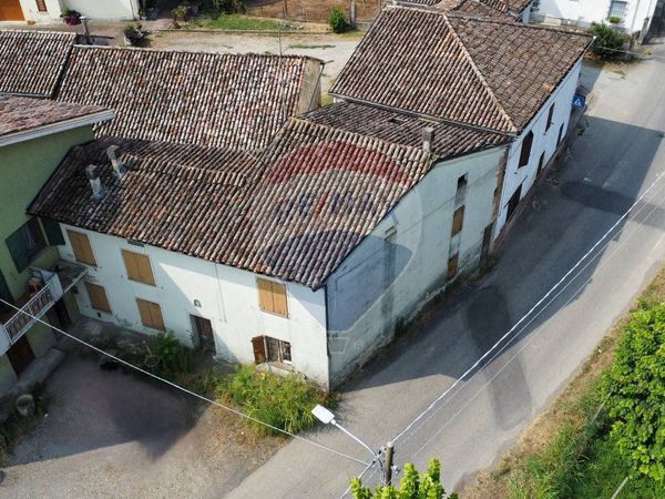 Casa Semindipendente Busseto, PR Vendita