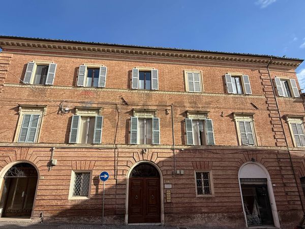 Appartamento Fabriano, AN Vendita