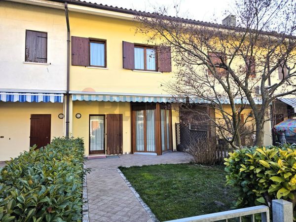 Porzione di casa Bigolino, Valdobbiadene, TV Vendita