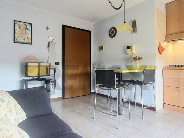 Appartamento Mariano Comense, CO Vendita