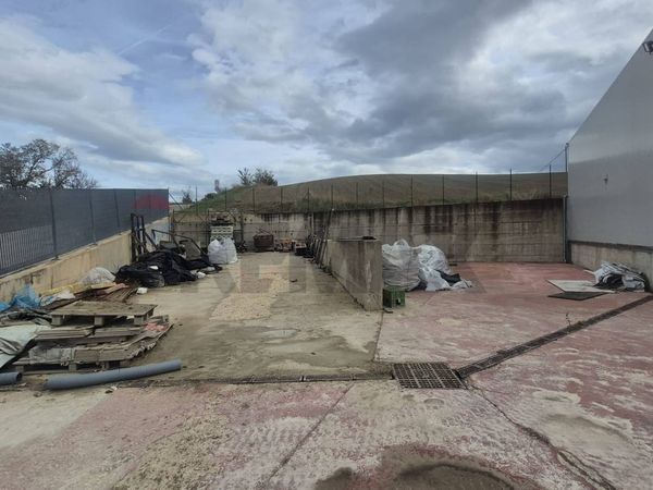 Locale Commerciale Colle dei Galli, Castilenti, TE Vendita - Foto 2