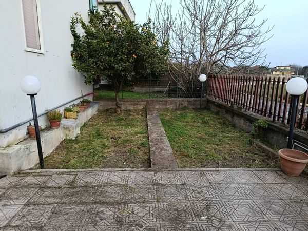 Appartamento Carinola, CE Vendita - Foto 2