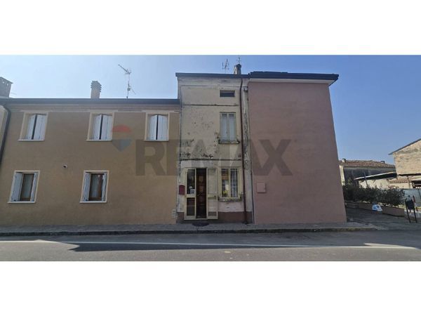 Casa Indipendente San Fermo, Redondesco, MN Vendita