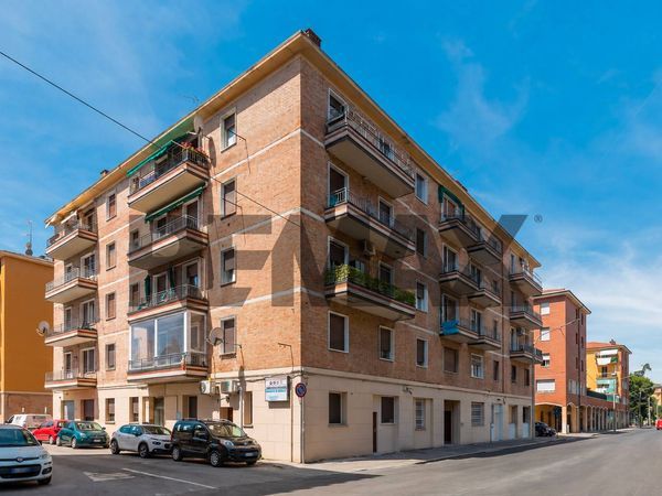 Appartamento Saffi, Bologna, BO Vendita