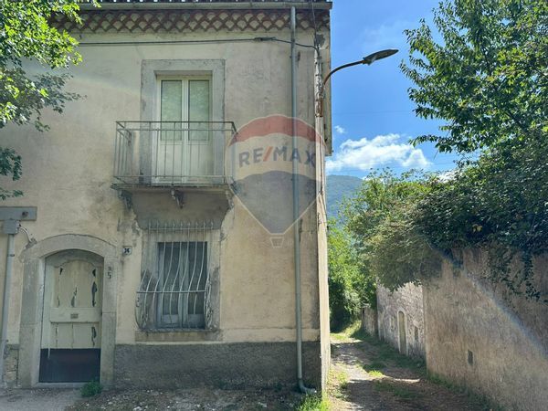 Casa Semindipendente Pizzone, IS Vendita