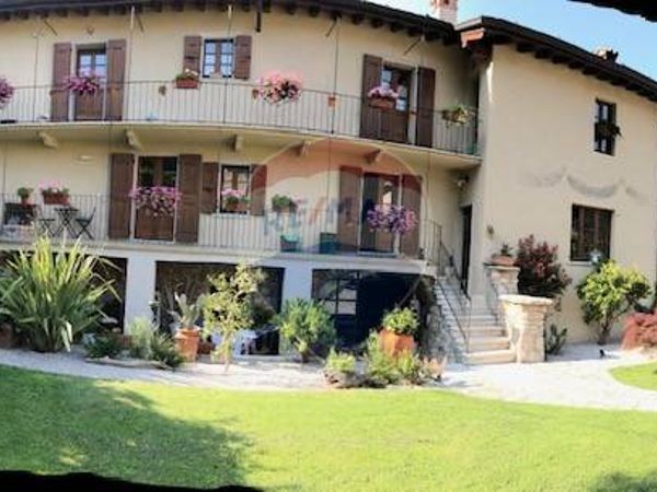 Casa Indipendente Tignale, BS Vendita