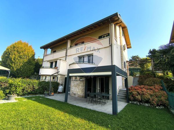Villa a schiera Civate, LC Vendita