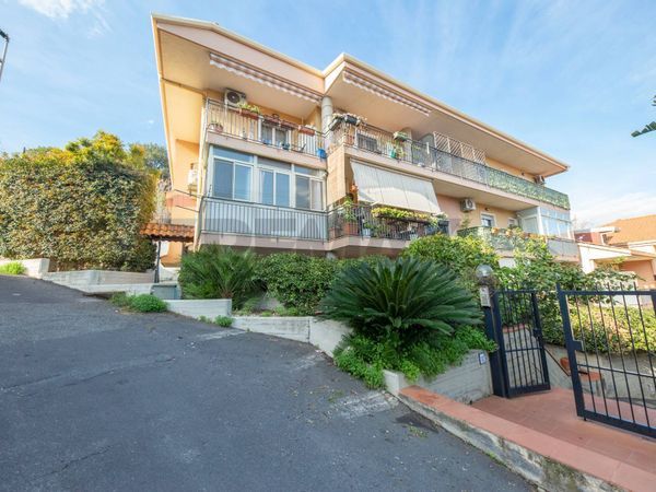 Appartamento Aci Catena, CT Vendita