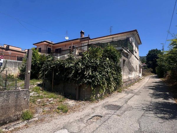 Casa Semindipendente Cassino, FR Vendita