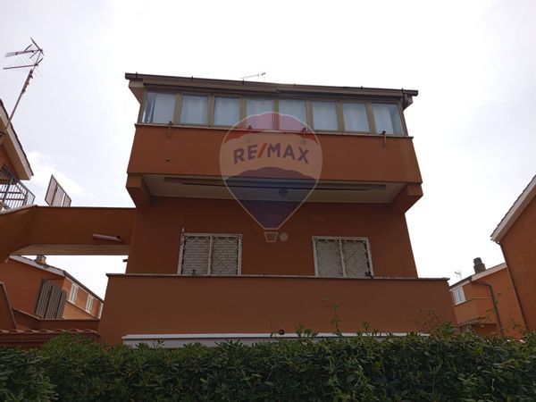 Appartamento Tor San Lorenzo Mare, Ardea, RM Vendita