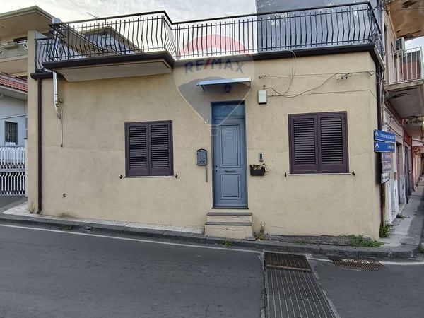 Casa Indipendente Santa Venerina, CT Vendita