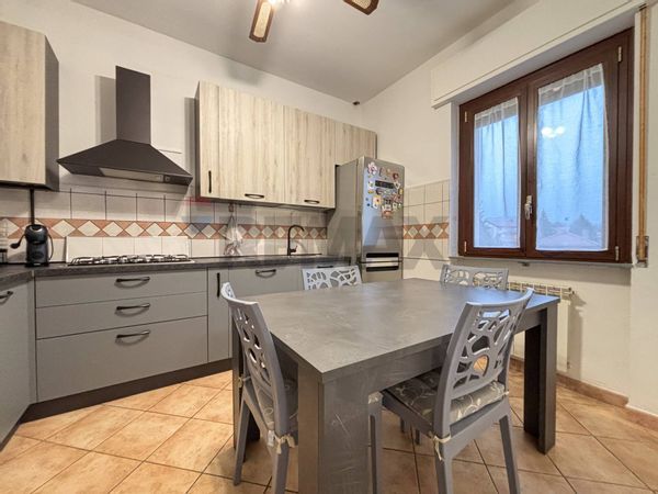 Appartamento Saltrio, VA Vendita - Foto 4