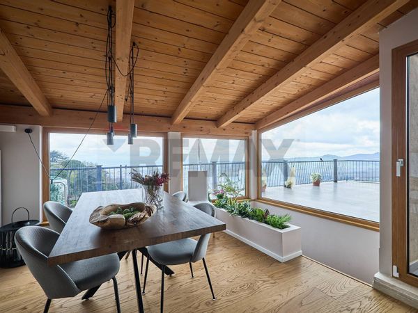 Attico/Mansarda Rocca di Papa, RM Vendita