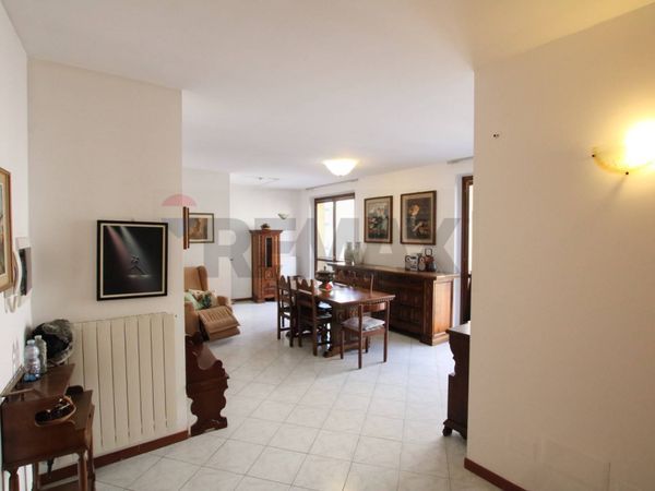 Appartamento Zona Centro, Garbagnate Milanese, MI Vendita - Foto 2