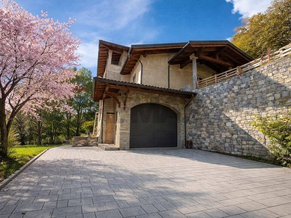 Villa singola Civo, SO Vendita