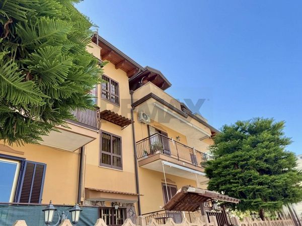 Attico/Mansarda Mugnano di Napoli, NA Affitto