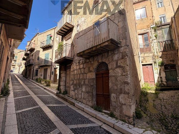Casa Indipendente Mussomeli, CL Vendita