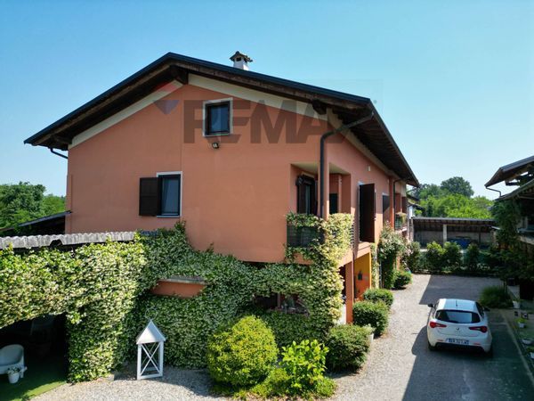 Casa Indipendente Castelletto sopra Ticino, NO Vendita - Foto 3